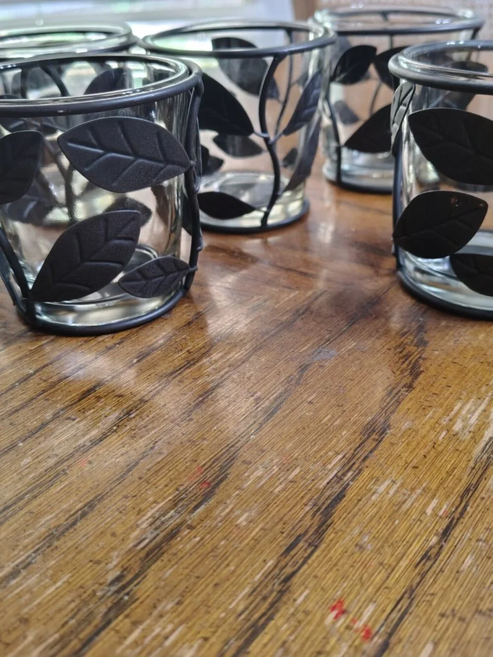 Set of 7 Black Metal Leaves Candle Holders- about 4inches